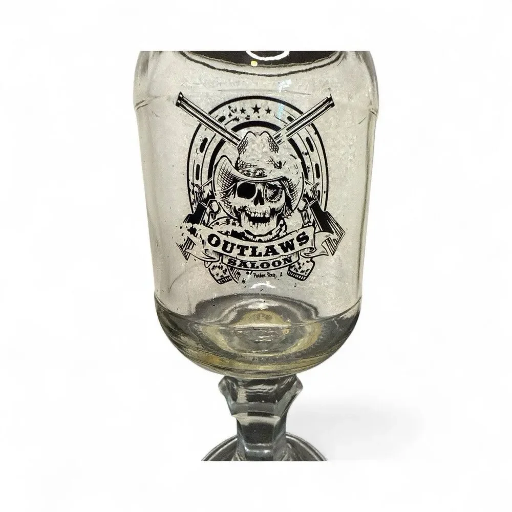 Unbranded outlaw saloon